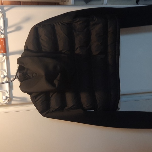Zara black light crop jacket. - Picture 3 of 4